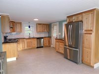 230 Mosher Rd, Gorham, ME 04038