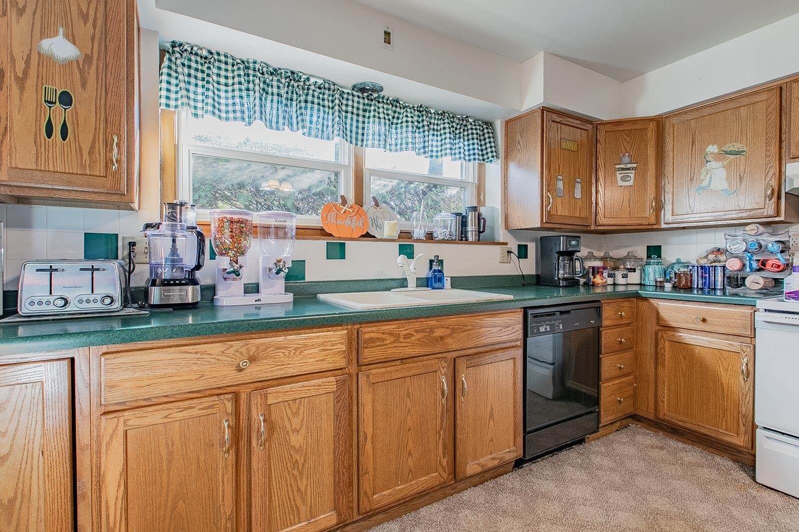 3204 South 11TH Place, Sheboygan, WI 53081