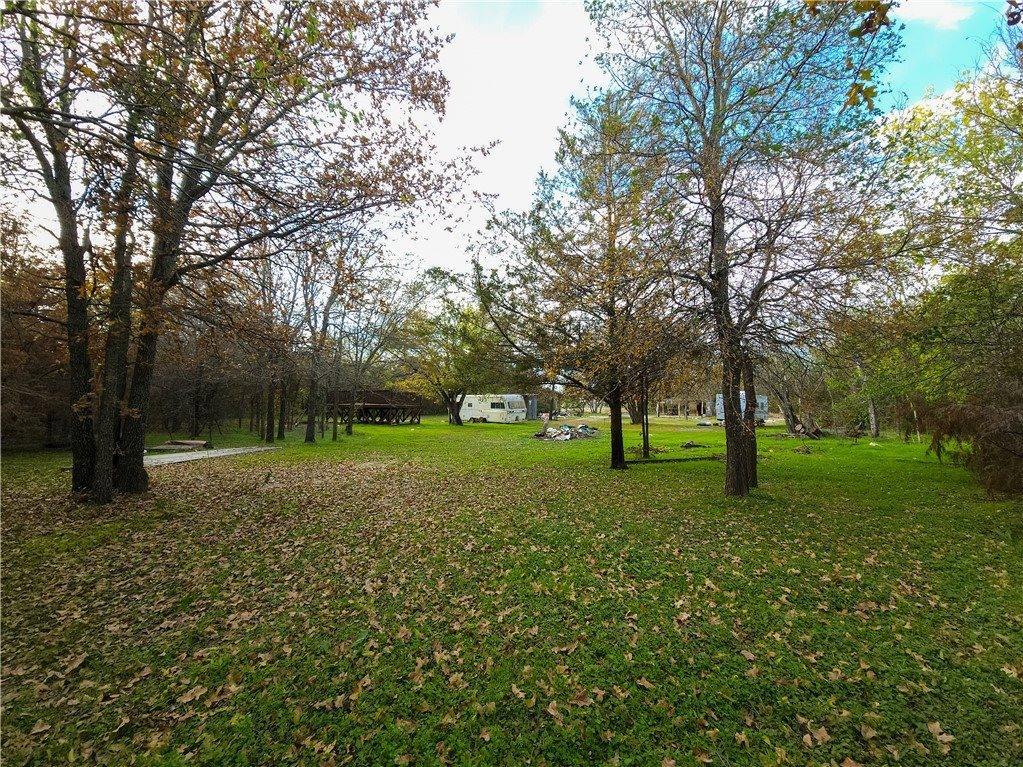 1172 Lincoln City Road, Elm Mott, TX 76640