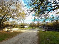 1172 Lincoln City Road, Elm Mott, TX 76640