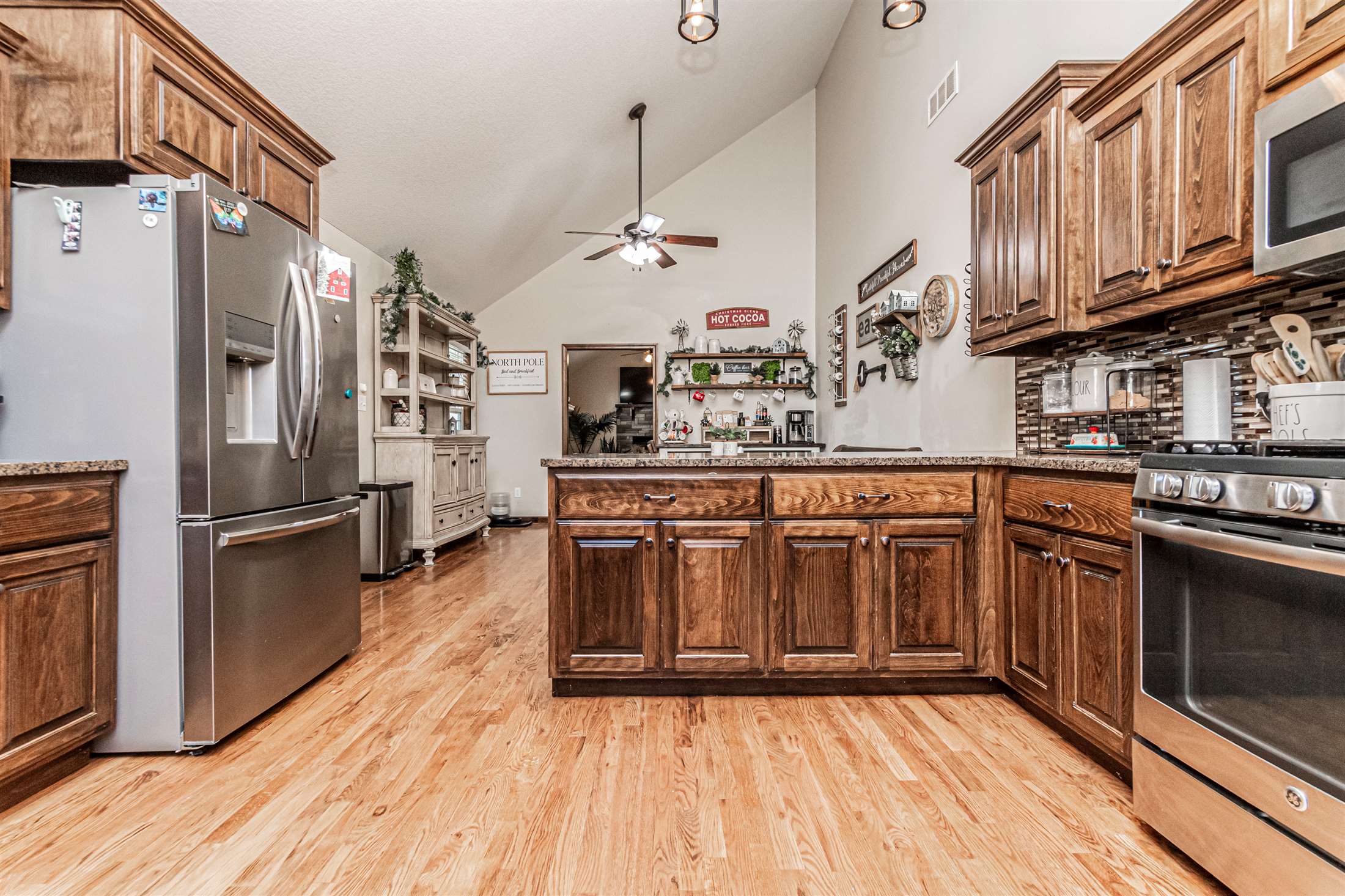 113 Fourwinds Court, Manhattan, KS 66503