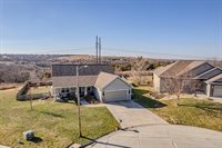 113 Fourwinds Court, Manhattan, KS 66503