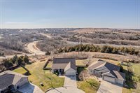 113 Fourwinds Court, Manhattan, KS 66503