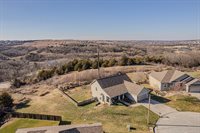 113 Fourwinds Court, Manhattan, KS 66503