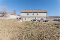 113 Fourwinds Court, Manhattan, KS 66503