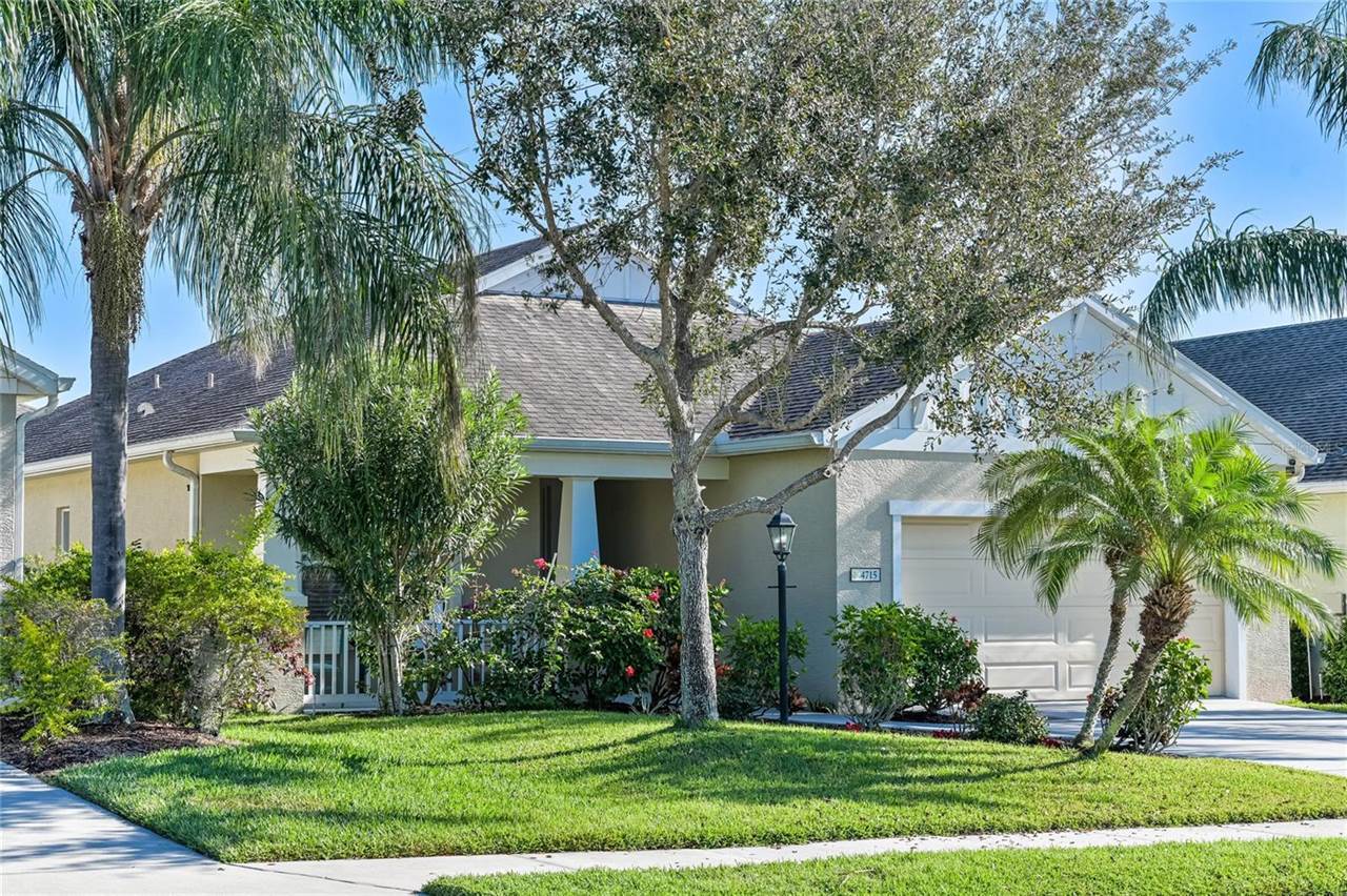4715 Lake Breeze Terrace, Sarasota, FL 34243