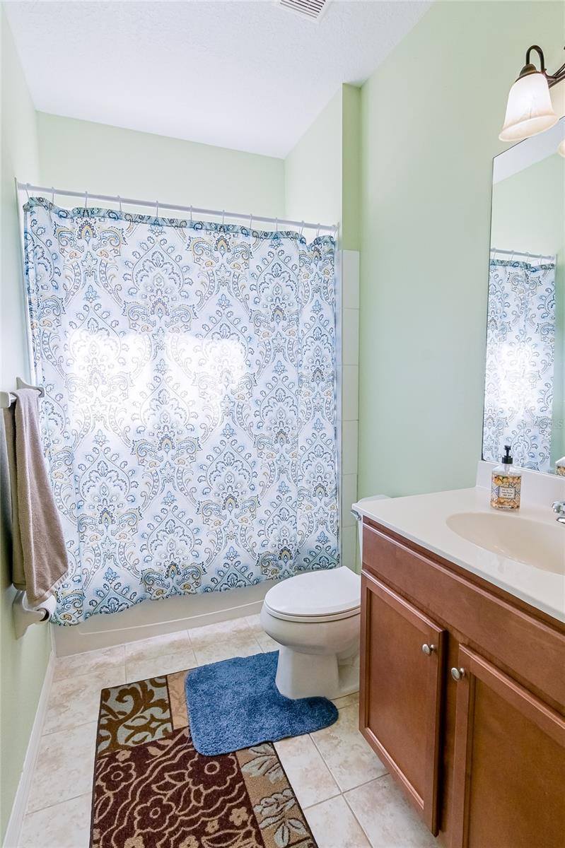 4715 Lake Breeze Terrace, Sarasota, FL 34243