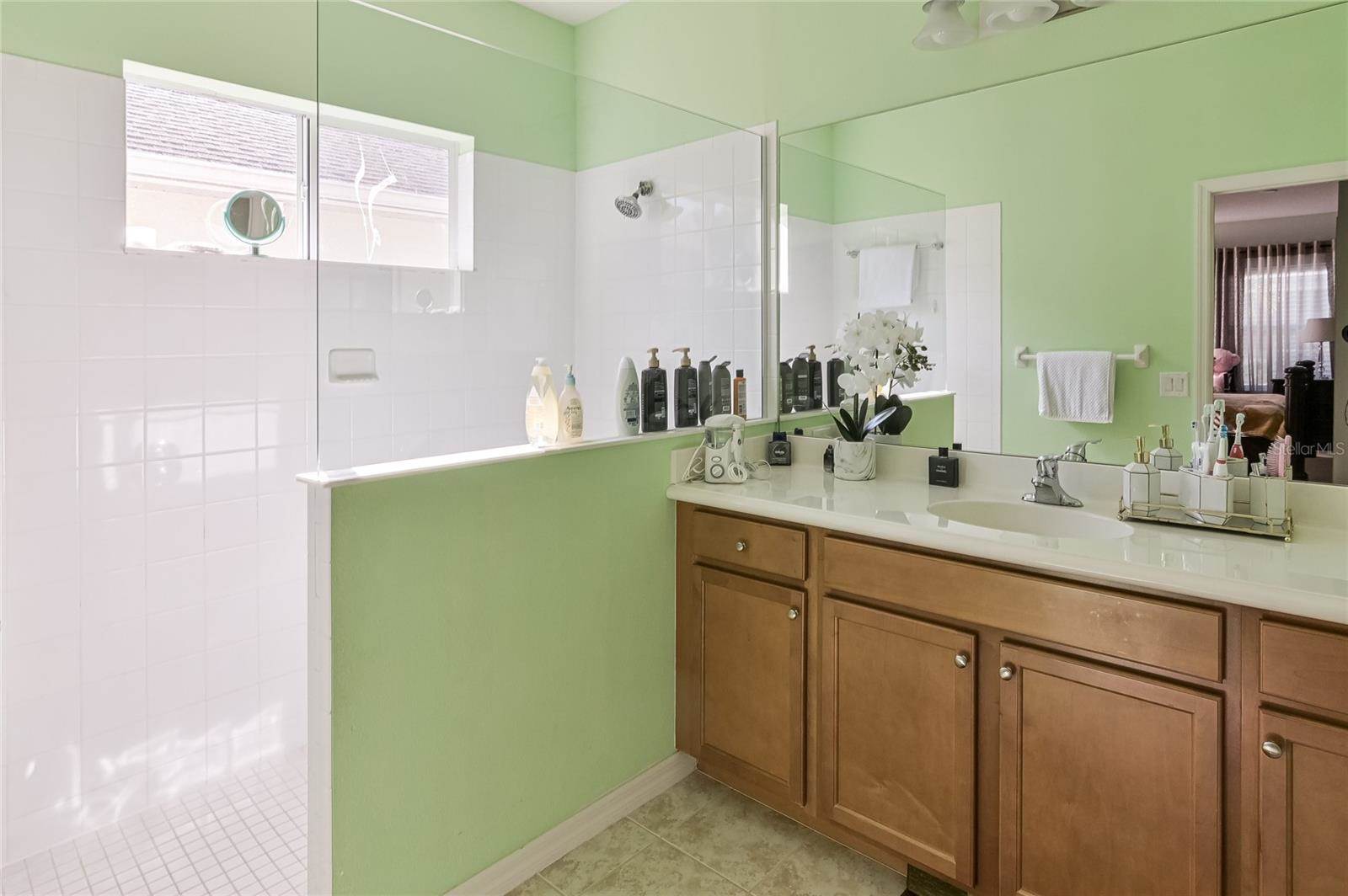 4715 Lake Breeze Terrace, Sarasota, FL 34243