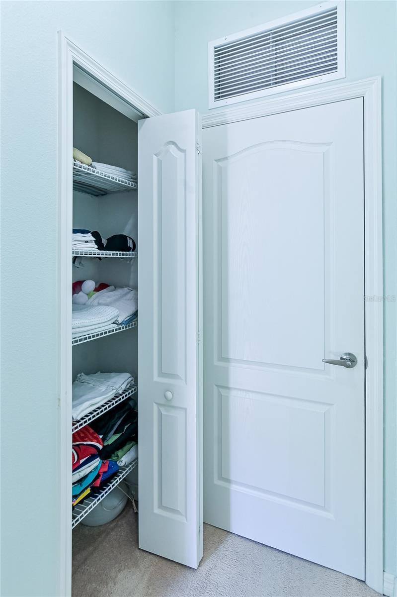 4715 Lake Breeze Terrace, Sarasota, FL 34243