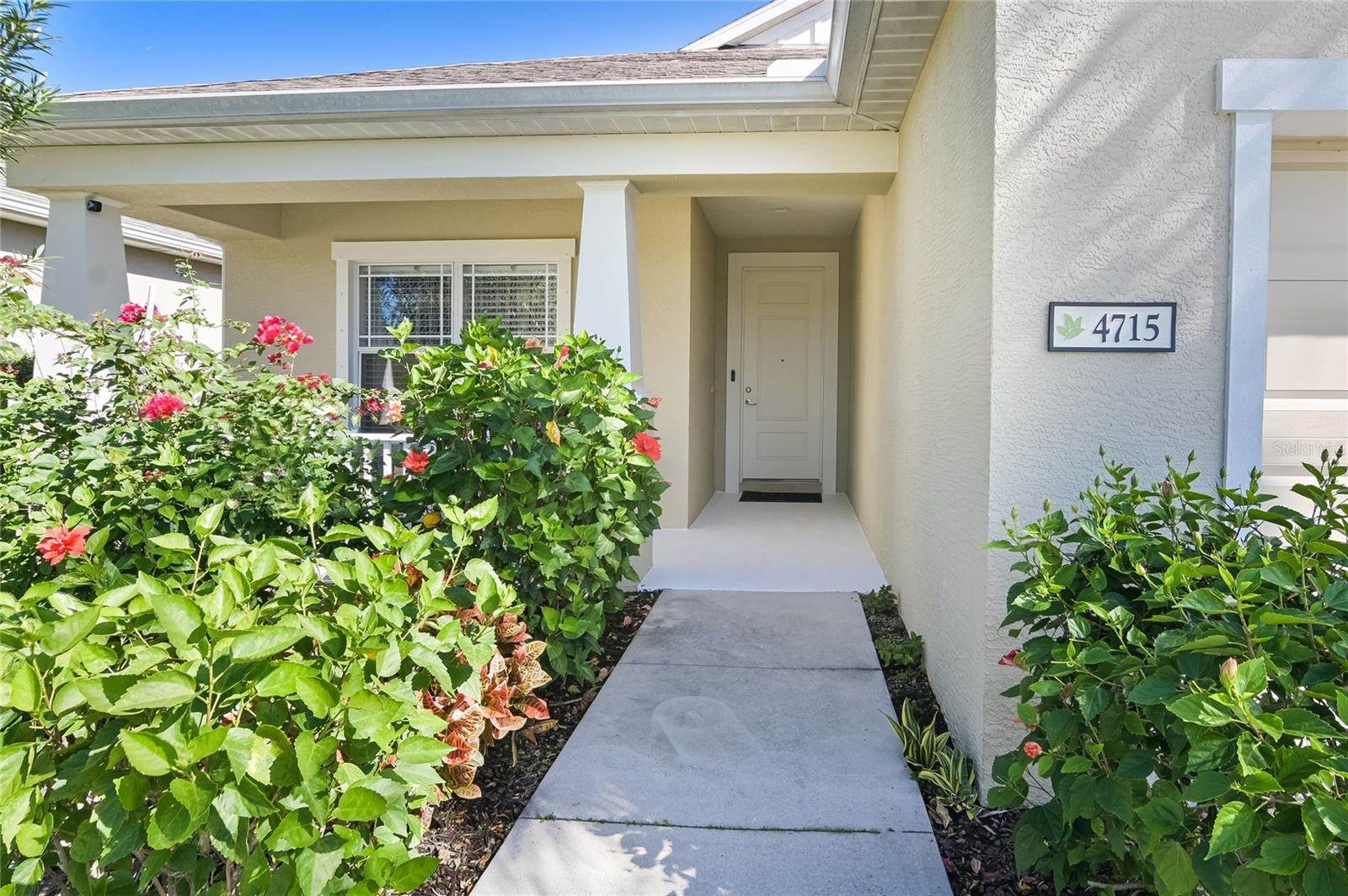 4715 Lake Breeze Terrace, Sarasota, FL 34243