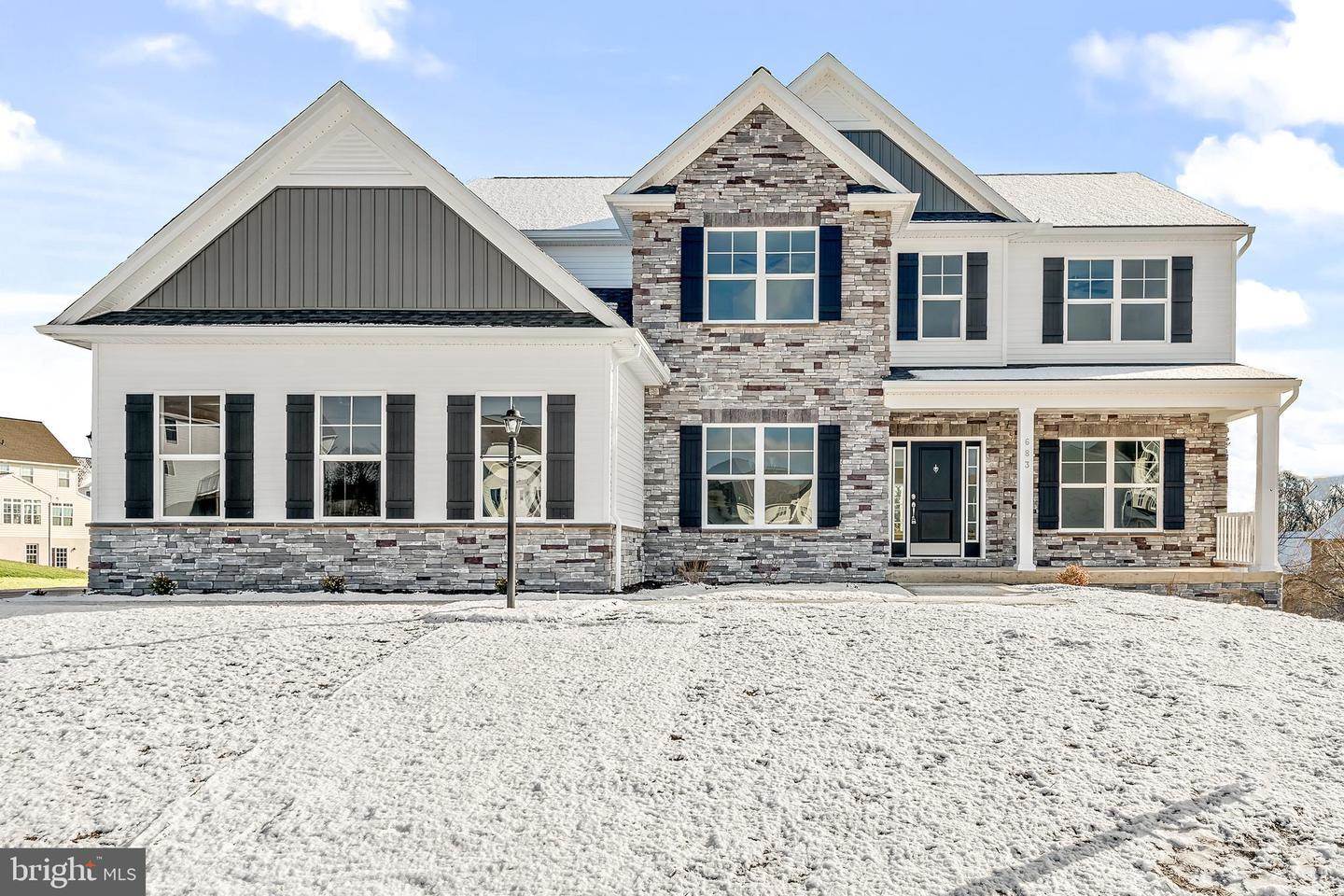 114 Jennifer Circle, Harrisburg, PA 17112