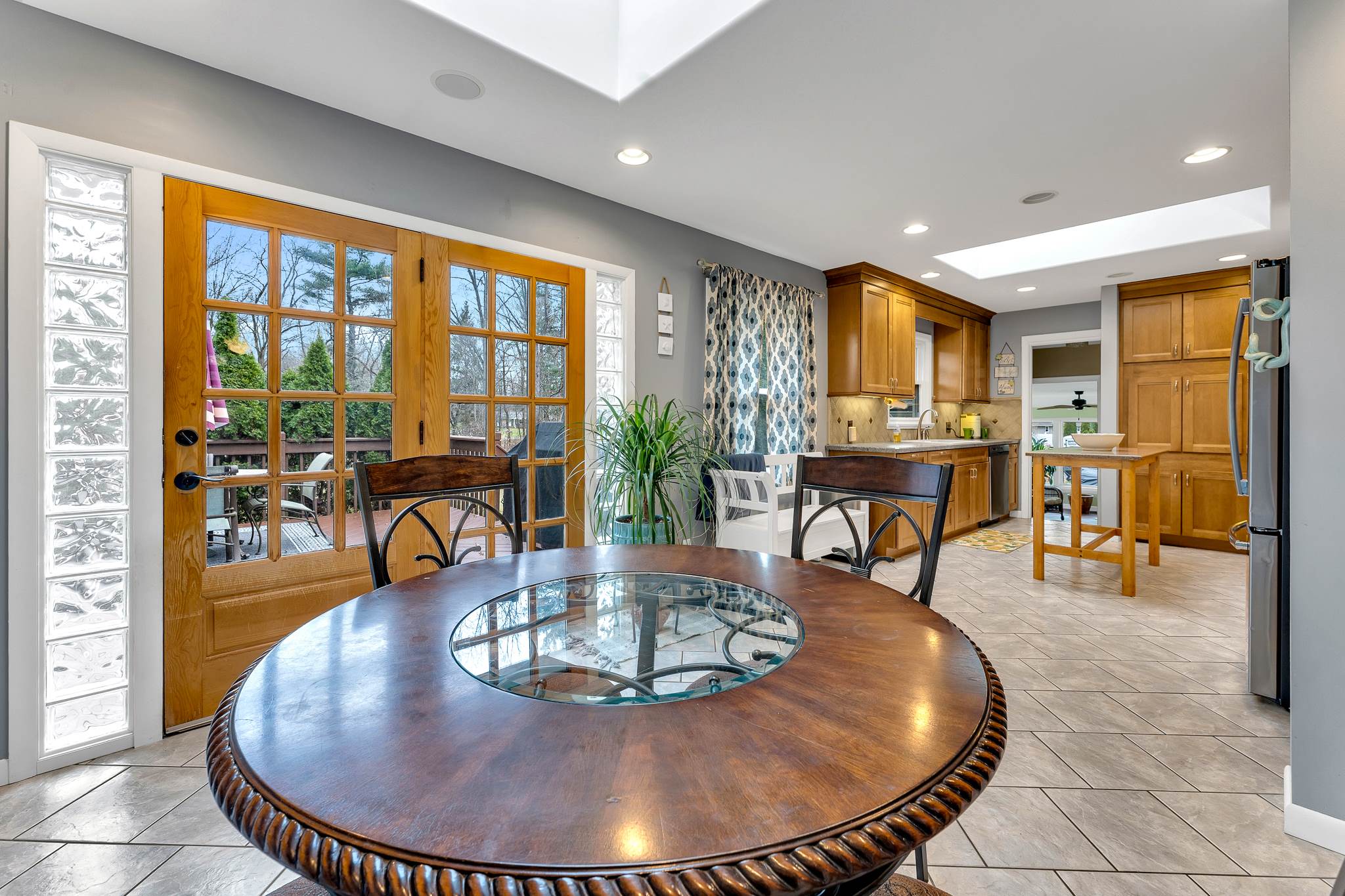 387 Cranberry Run Dr, Boardman, OH 44512