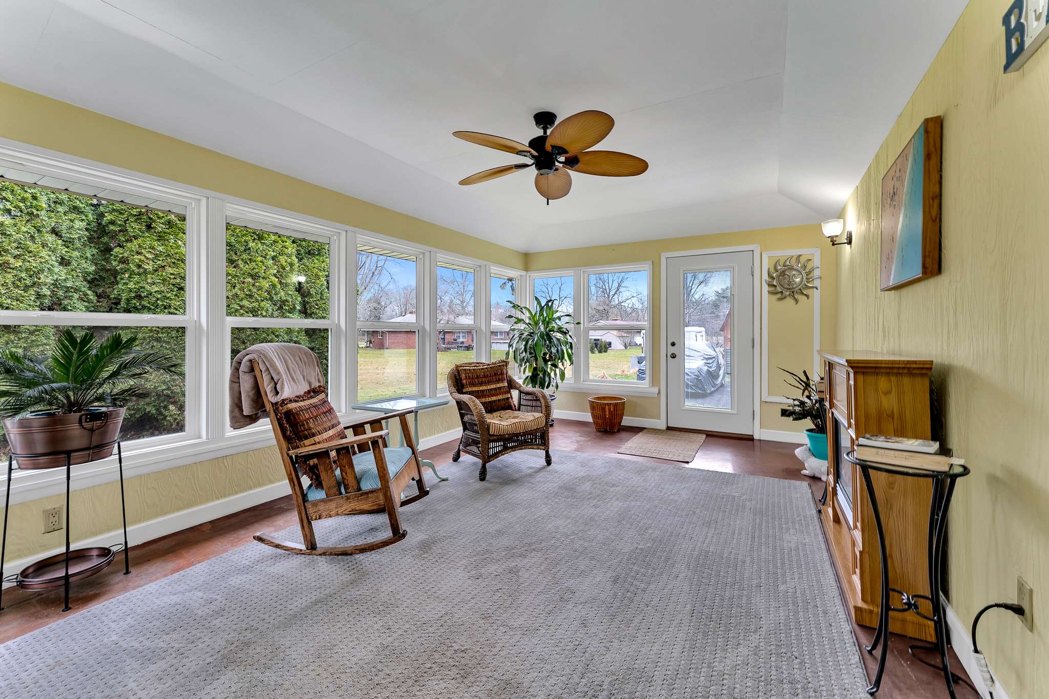 387 Cranberry Run Dr, Boardman, OH 44512