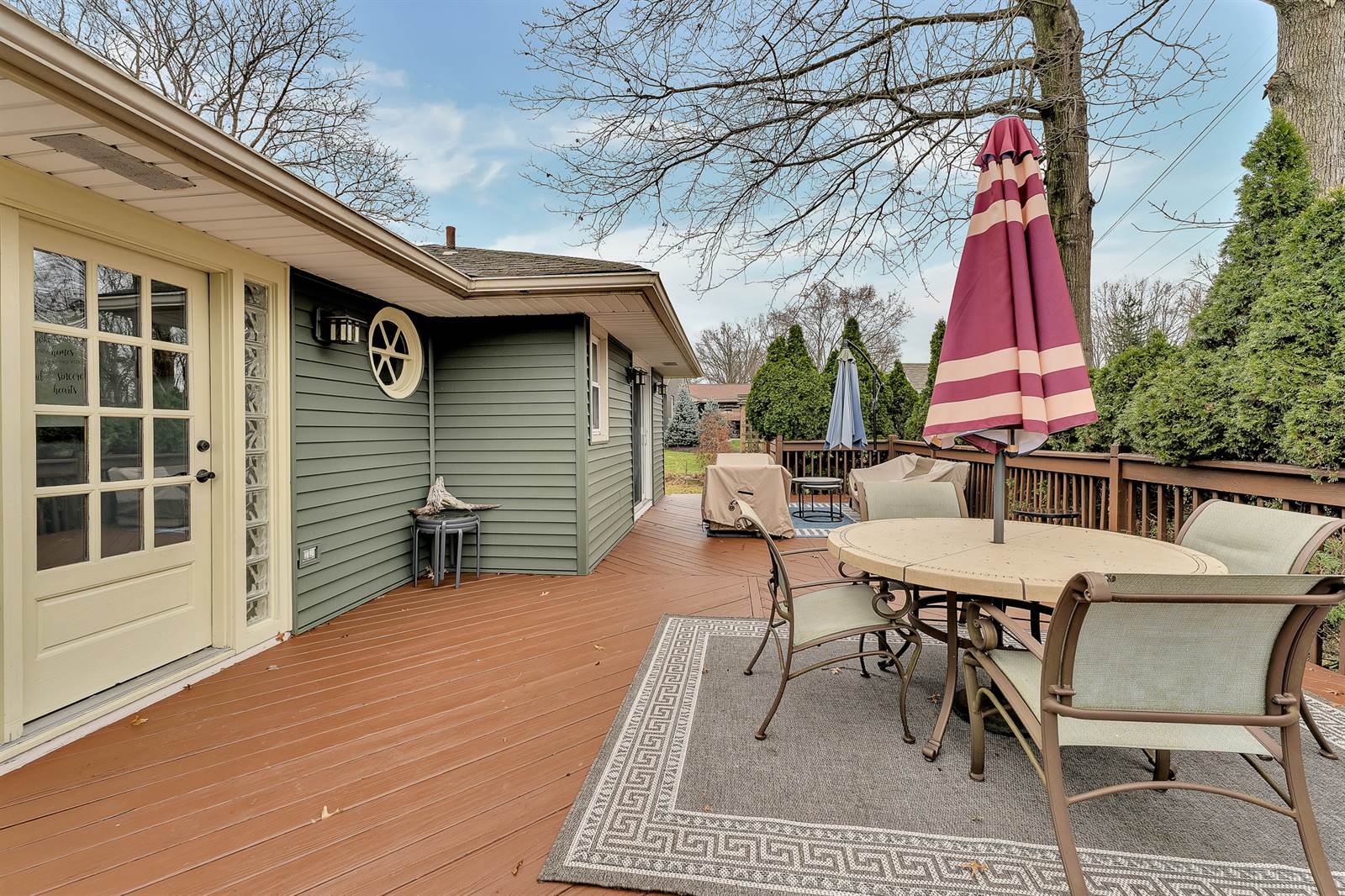 387 Cranberry Run Dr, Boardman, OH 44512