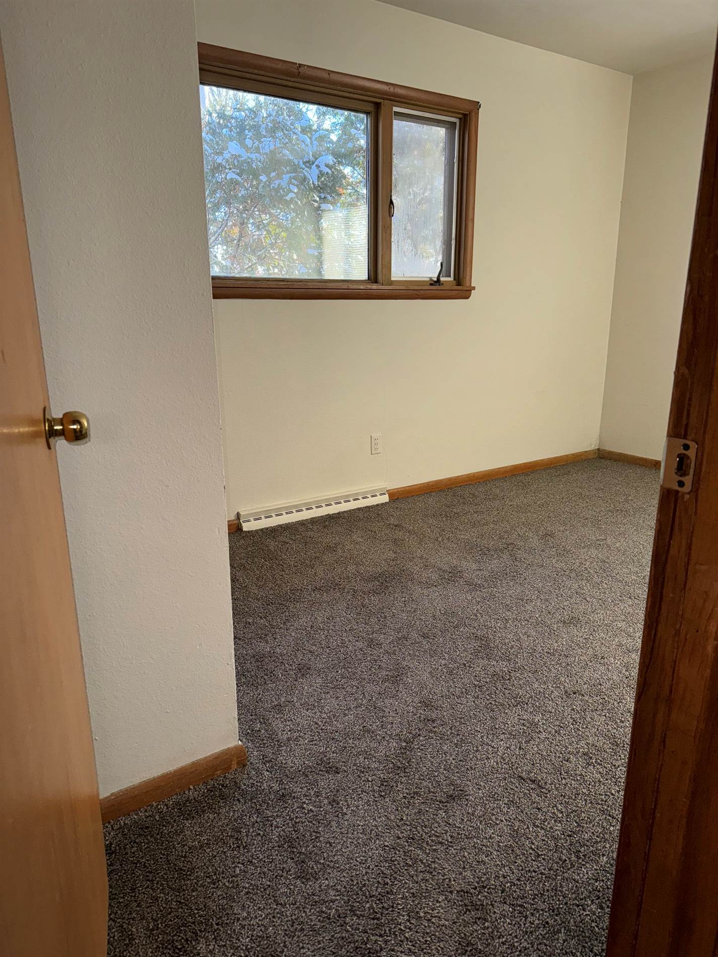 1020 S 8th St, Brainerd, MN 56401