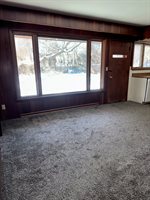 1020 S 8th St, Brainerd, MN 56401