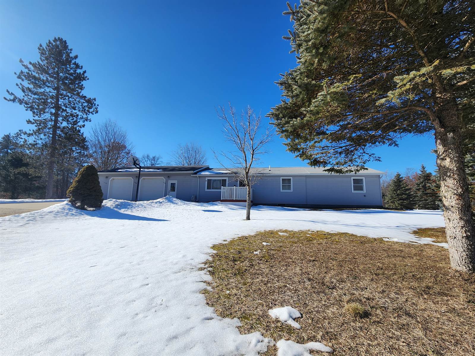 10414 Eve Road, Saint Helen, MI 48656