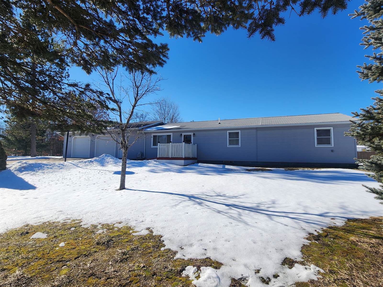 10414 Eve Road, Saint Helen, MI 48656