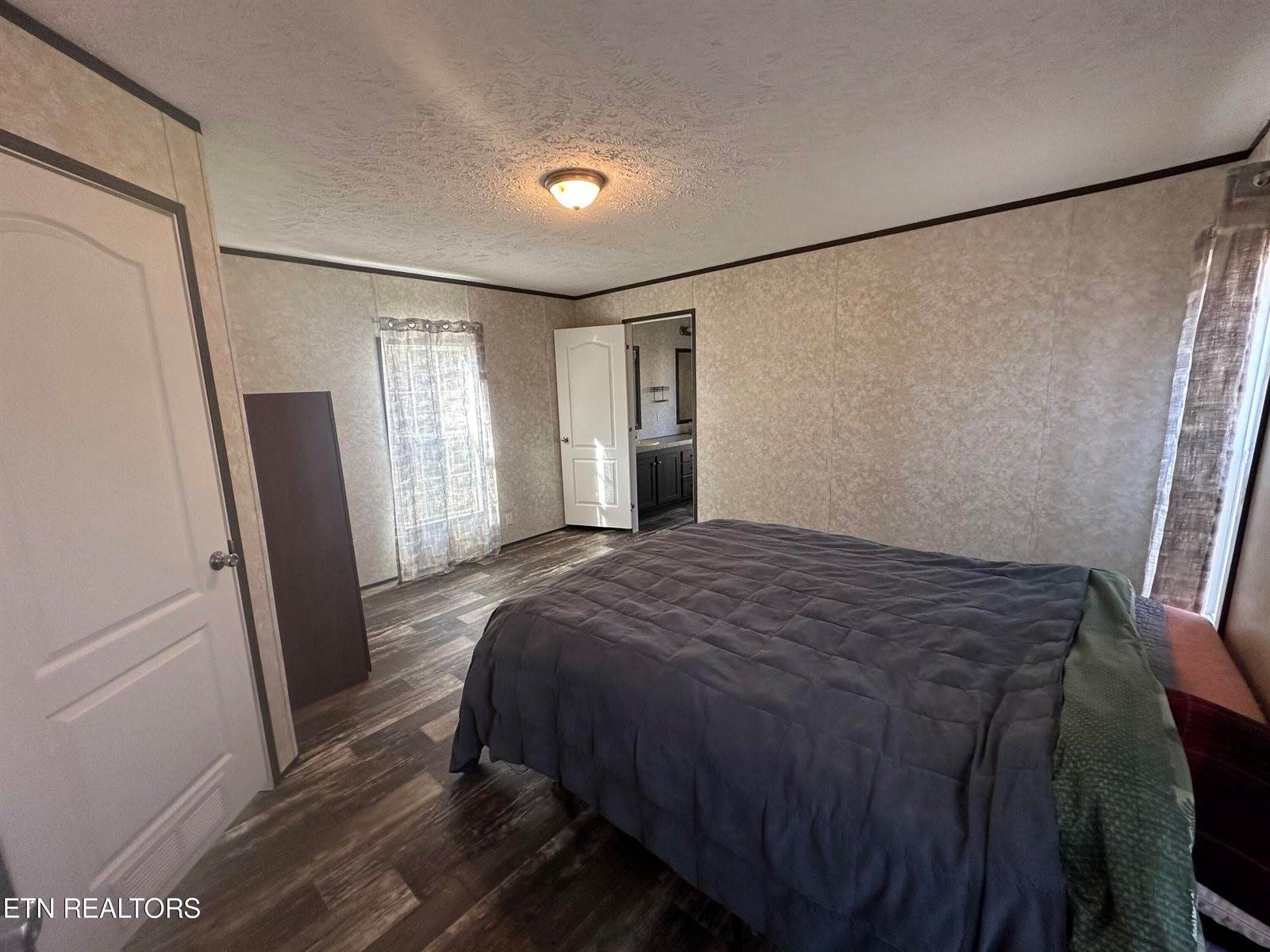 3201 Oswego Rd, Crossville, TN 38572