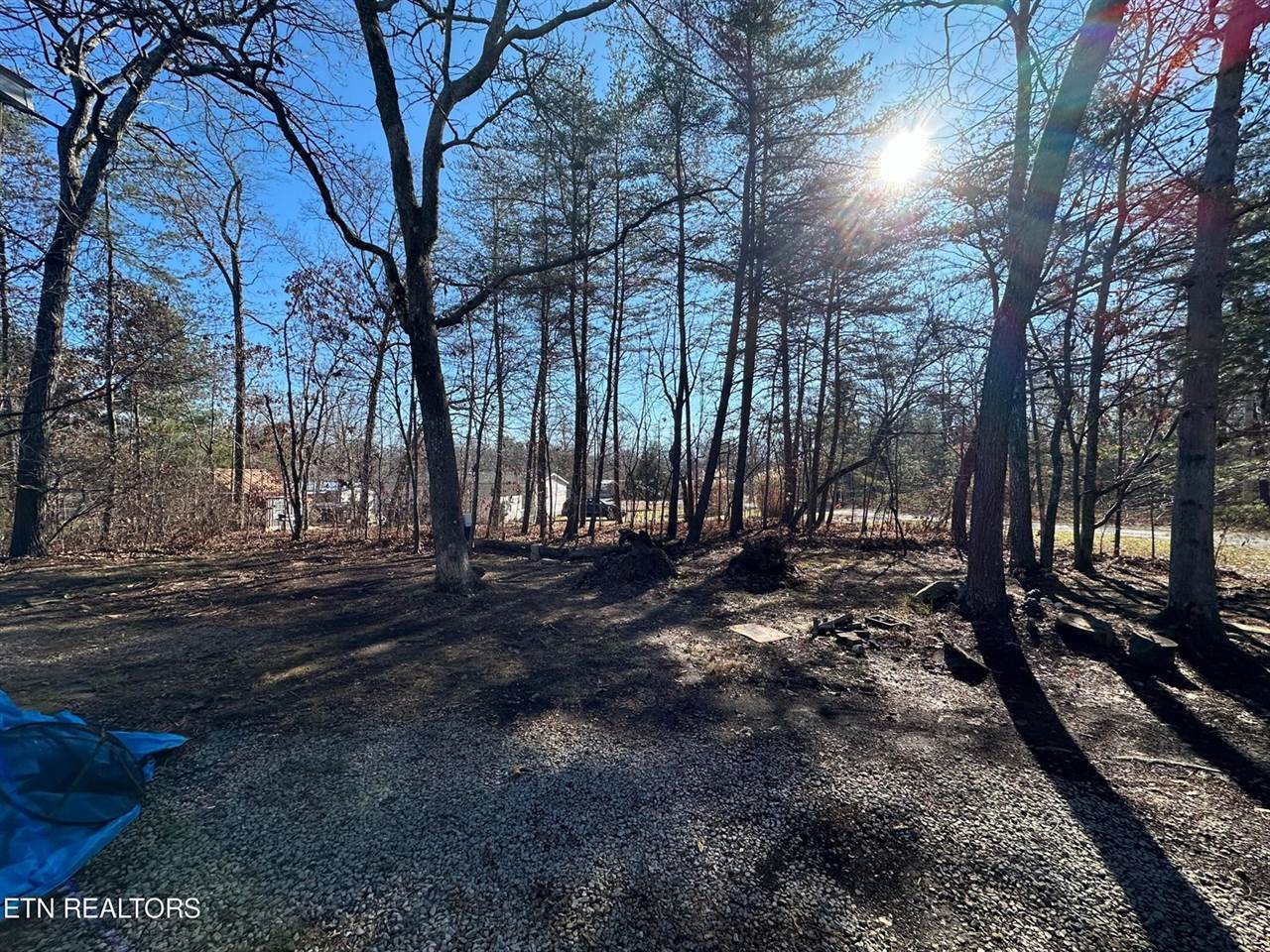 3201 Oswego Rd, Crossville, TN 38572