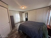 3201 Oswego Rd, Crossville, TN 38572