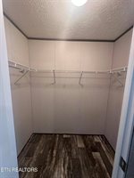 3201 Oswego Rd, Crossville, TN 38572