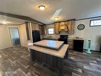 3201 Oswego Rd, Crossville, TN 38572