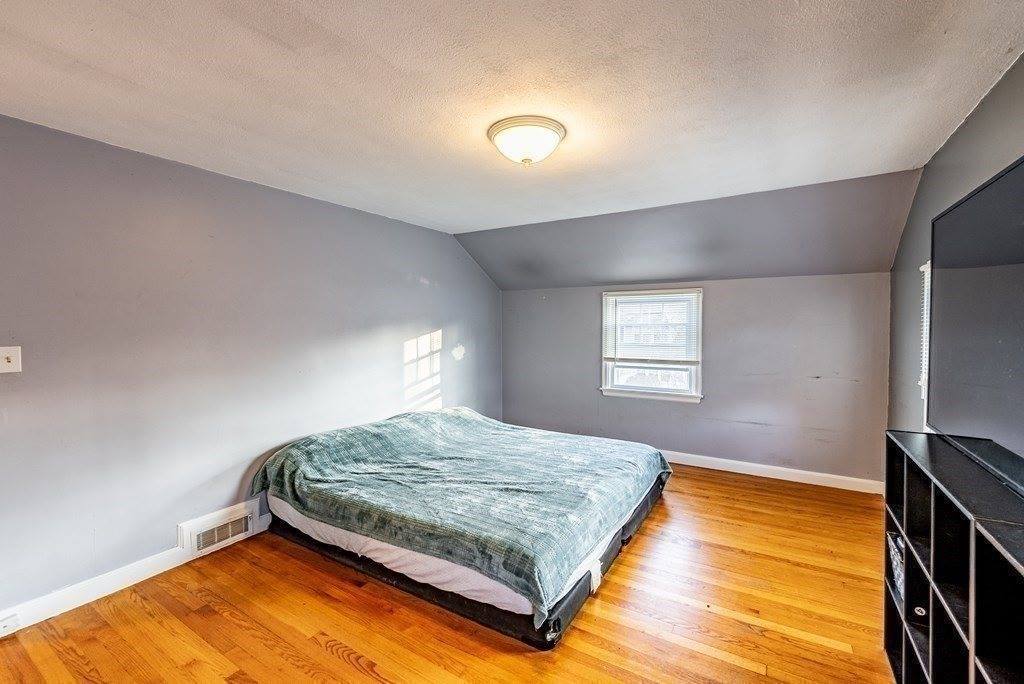179 Nelson St, West Springfield, MA 01089