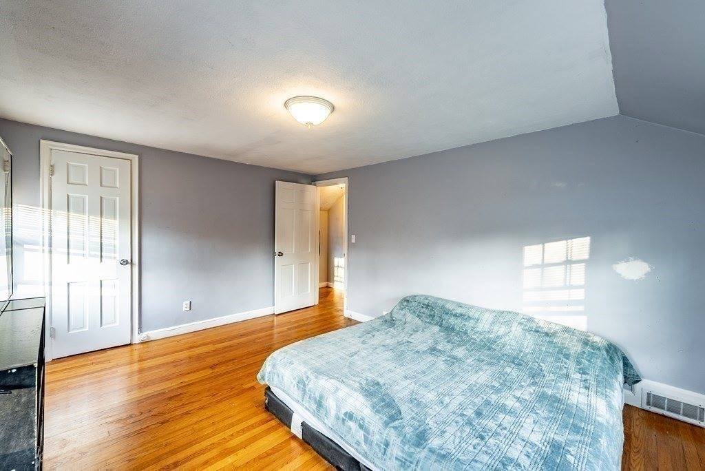 179 Nelson St, West Springfield, MA 01089