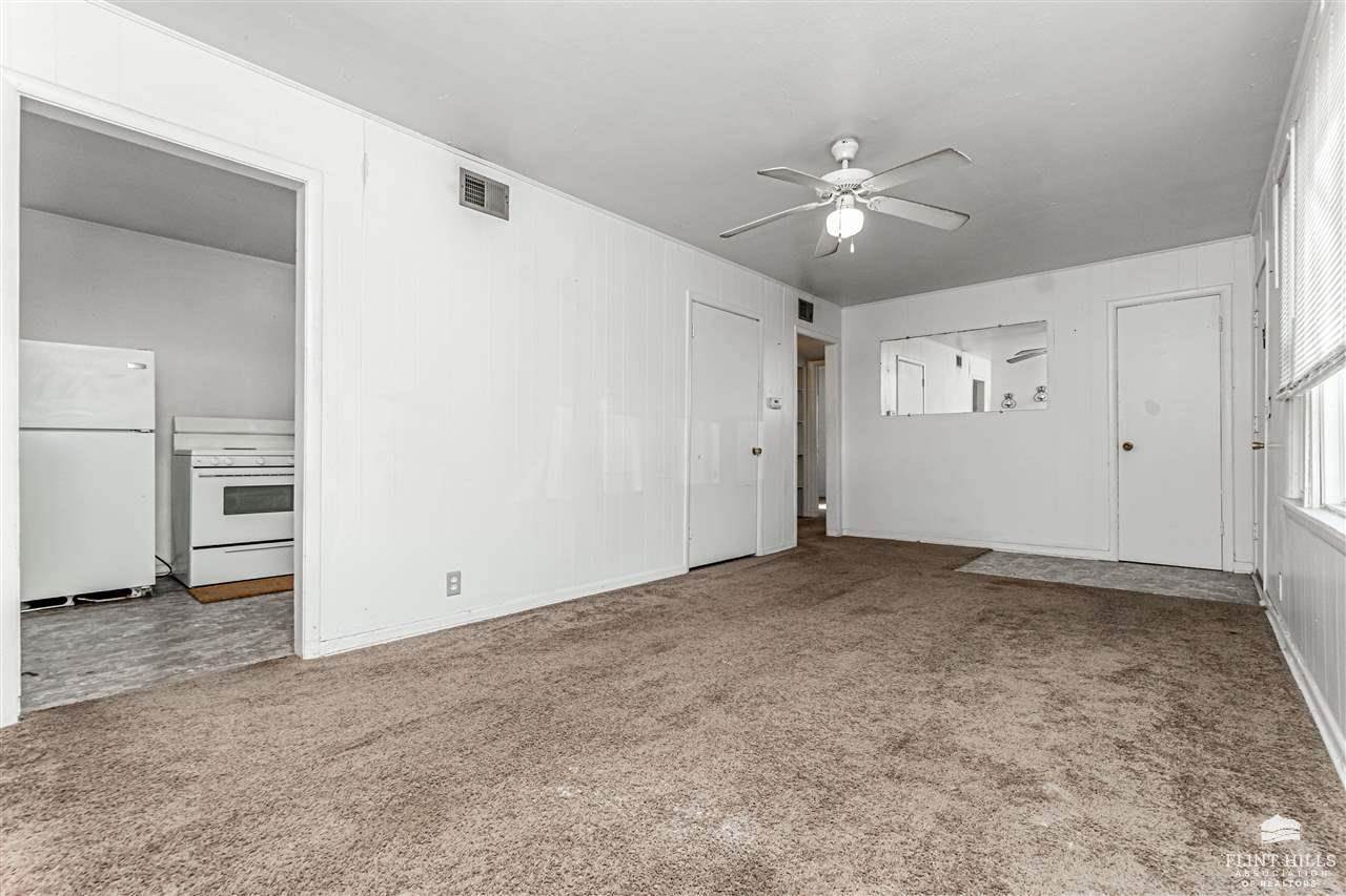 1024 Moss Circle, Junction City, KS 66441