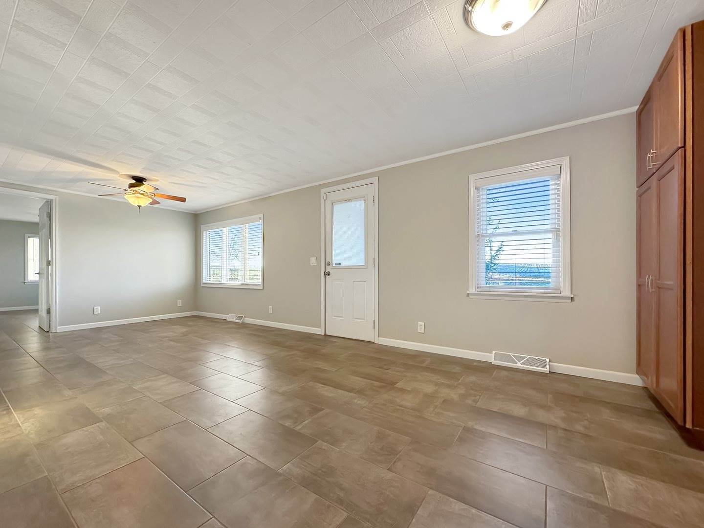 3157 South Baileyville Road, Freeport, IL 61032