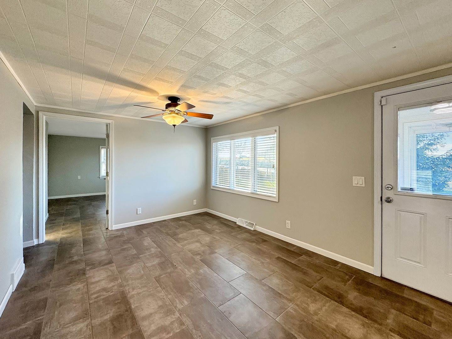 3157 South Baileyville Road, Freeport, IL 61032