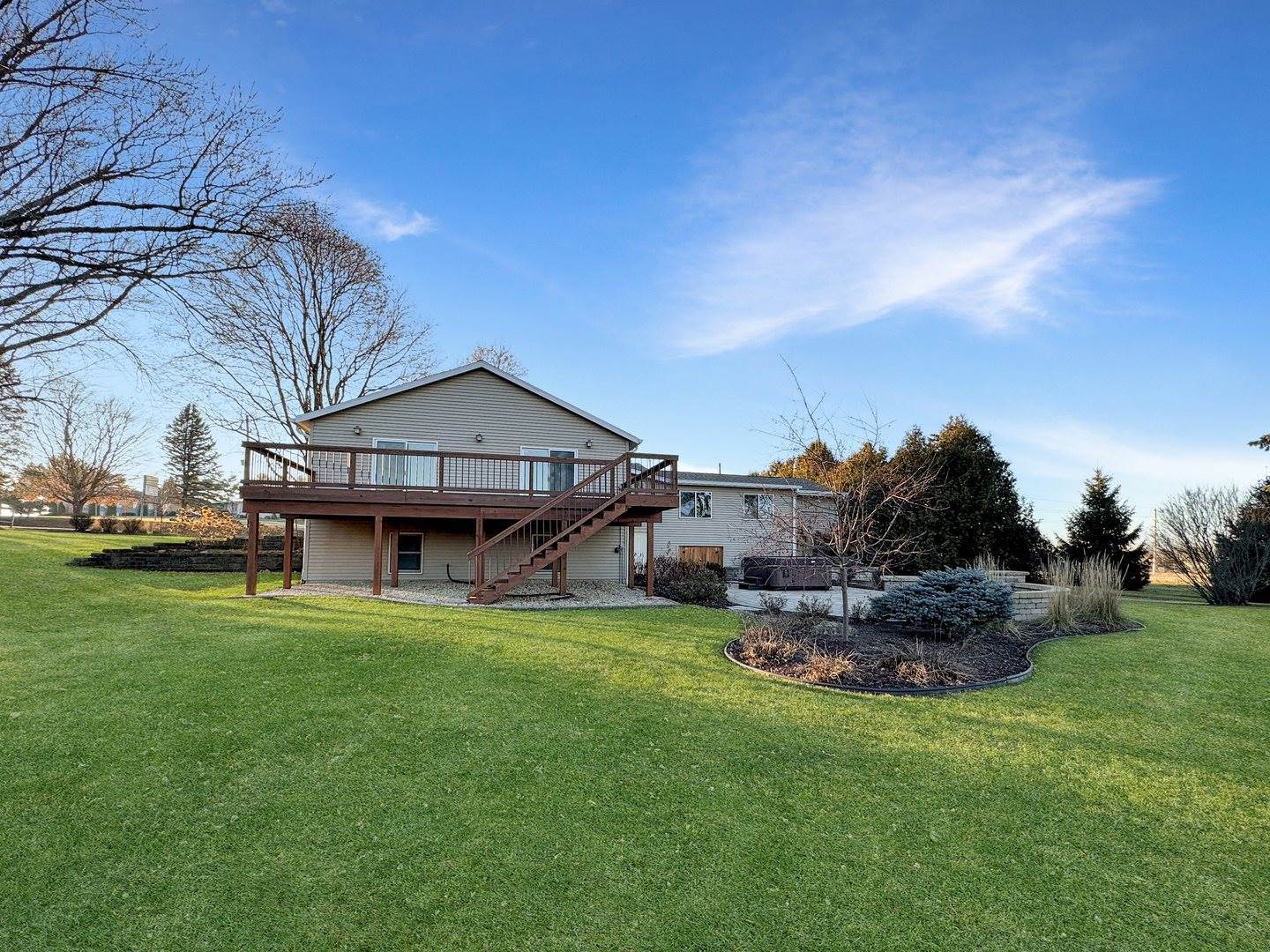 3157 South Baileyville Road, Freeport, IL 61032