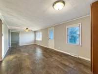 3157 South Baileyville Road, Freeport, IL 61032