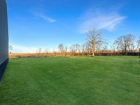 3157 South Baileyville Road, Freeport, IL 61032