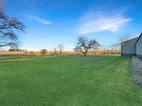 3157 South Baileyville Road, Freeport, IL 61032