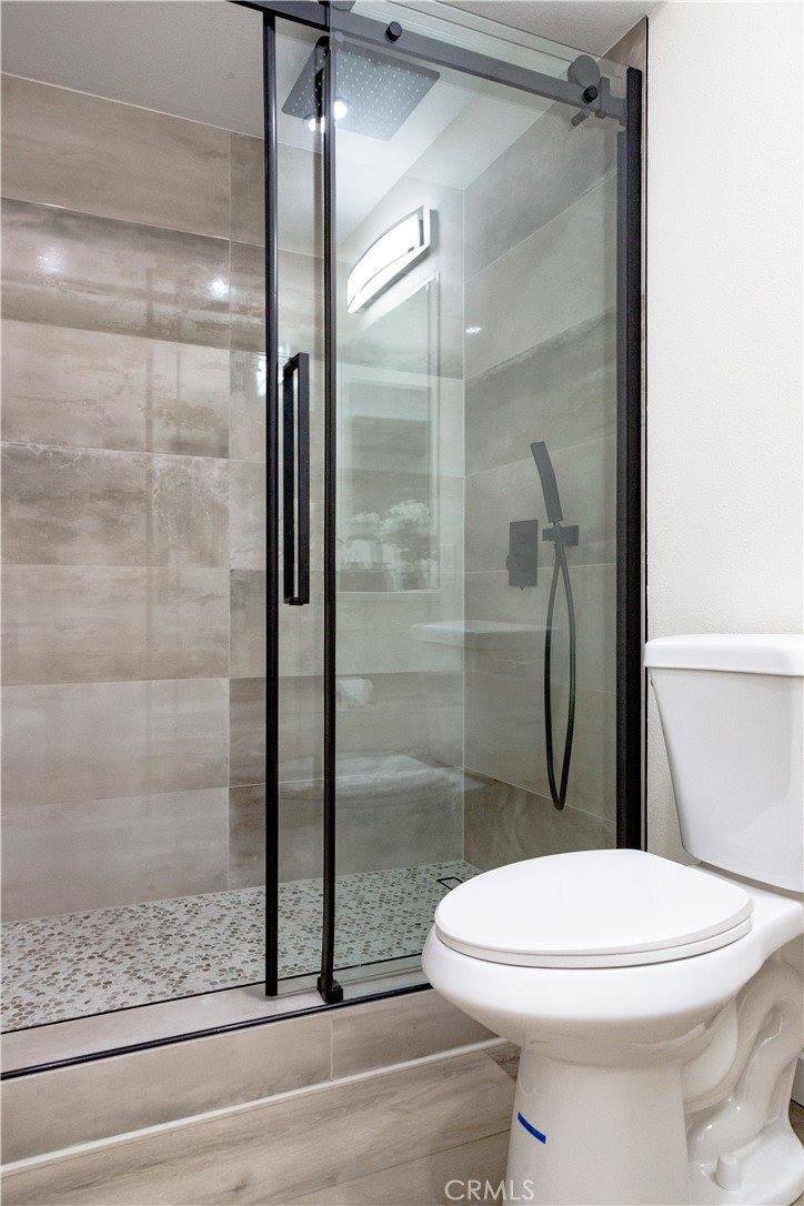 525 South Ardmore Avenue, Los Angeles, CA 90020