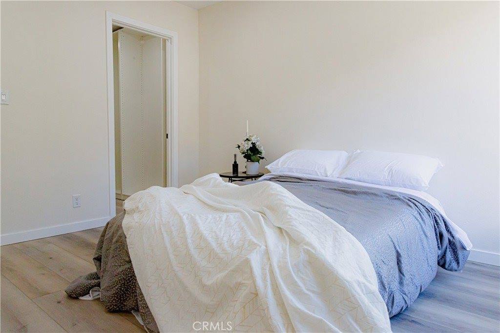 525 South Ardmore Avenue, Los Angeles, CA 90020