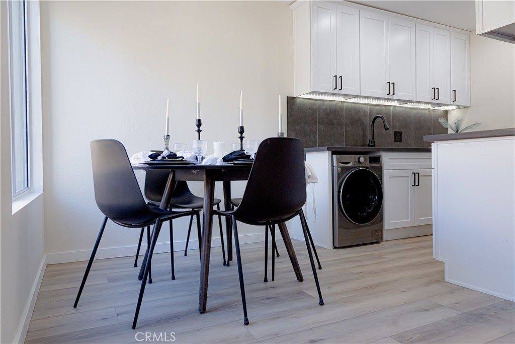 525 South Ardmore Avenue, Los Angeles, CA 90020