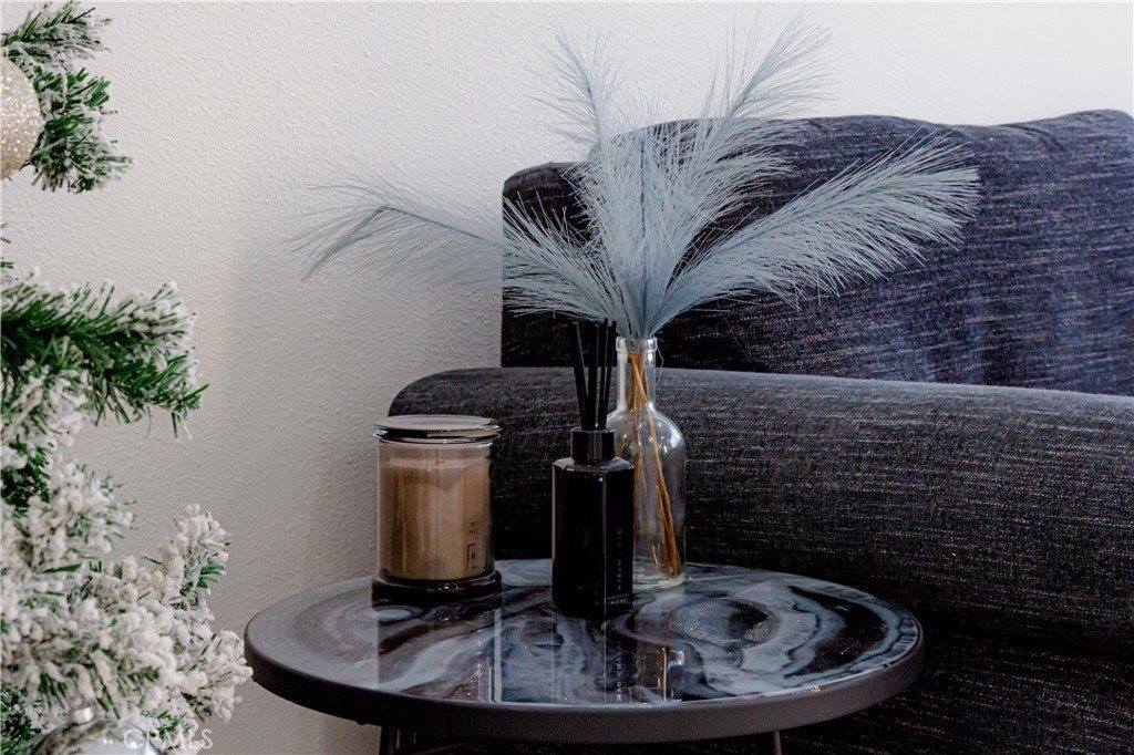 525 South Ardmore Avenue, Los Angeles, CA 90020