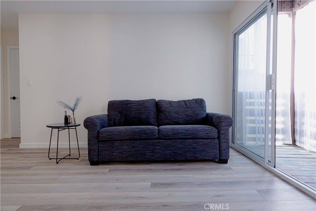 525 South Ardmore Avenue, Los Angeles, CA 90020