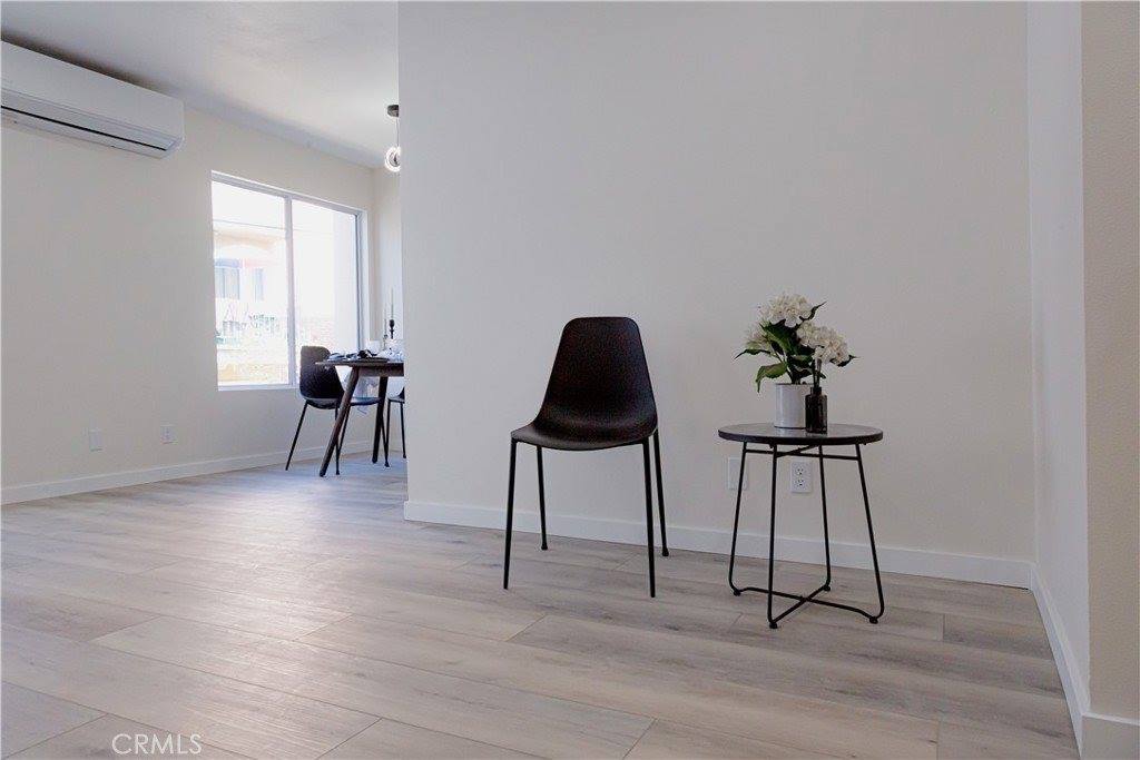 525 South Ardmore Avenue, Los Angeles, CA 90020