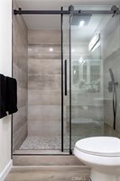 525 South Ardmore Avenue, Los Angeles, CA 90020