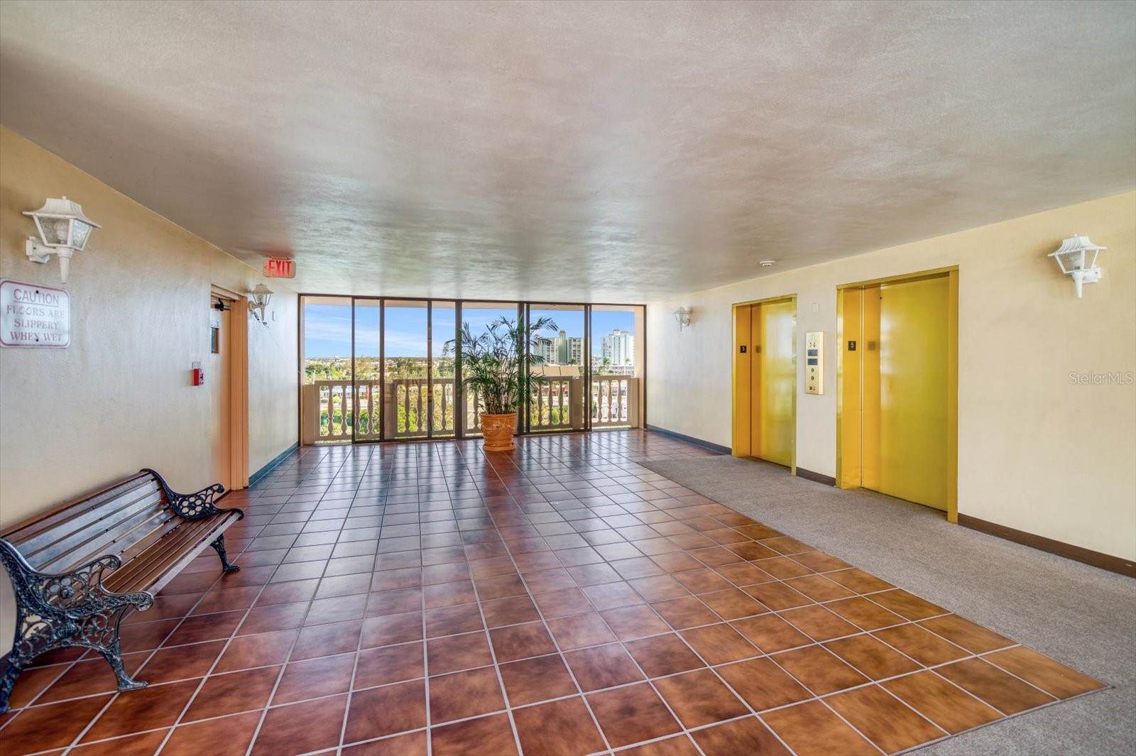 6500 Sunset Way, Saint Pete Beach, FL 33706