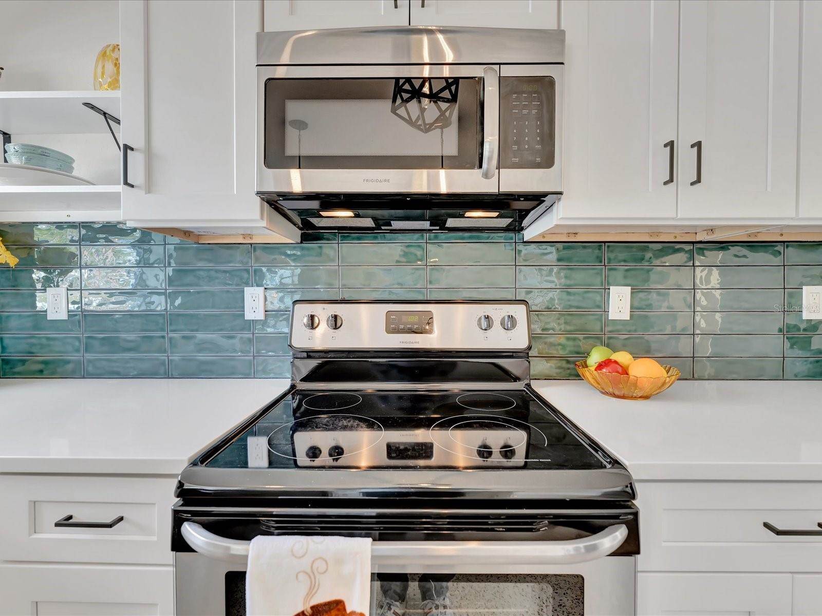 2030 Cass Street, Sarasota, FL 34231