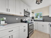 2030 Cass Street, Sarasota, FL 34231