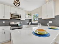 2030 Cass Street, Sarasota, FL 34231