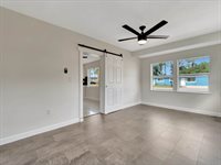 2030 Cass Street, Sarasota, FL 34231