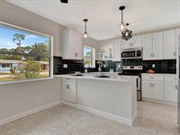 2030 Cass Street, Sarasota, FL 34231