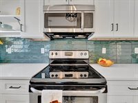 2030 Cass Street, Sarasota, FL 34231